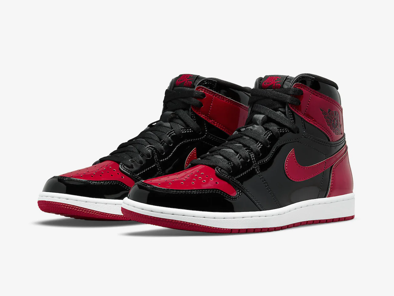 Air Jordan 1 High Patent Bred - Image 2