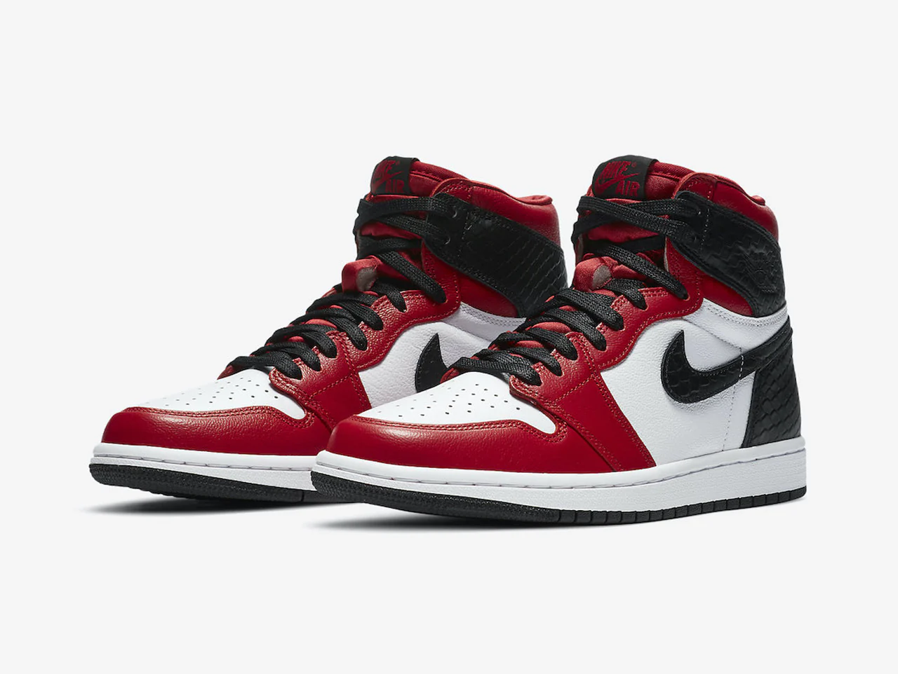 Air Jordan 1 High Satin Snake (W) - Image 2