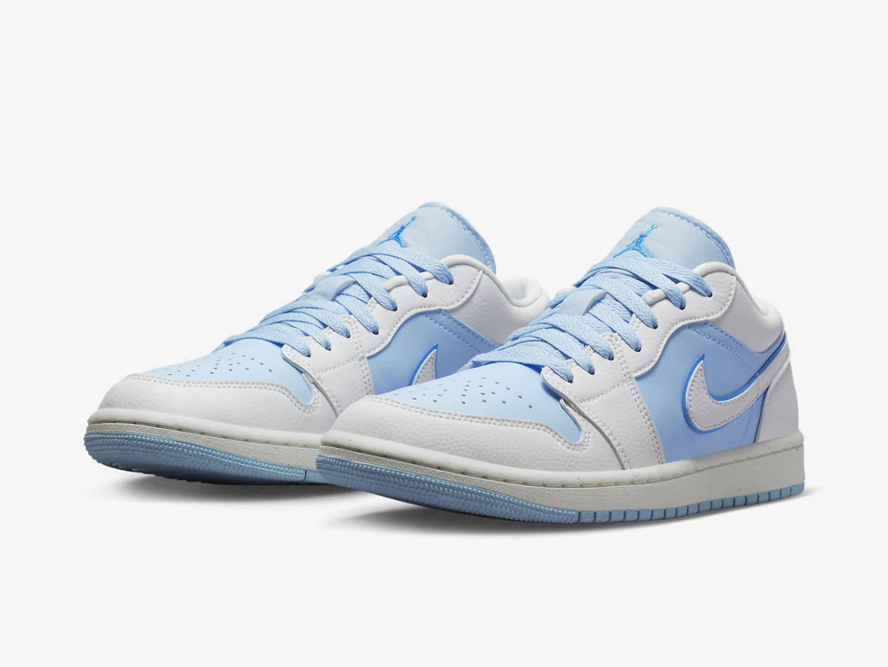 Air Jordan 1 Low Reverse Ice Blue (W) - Image 2