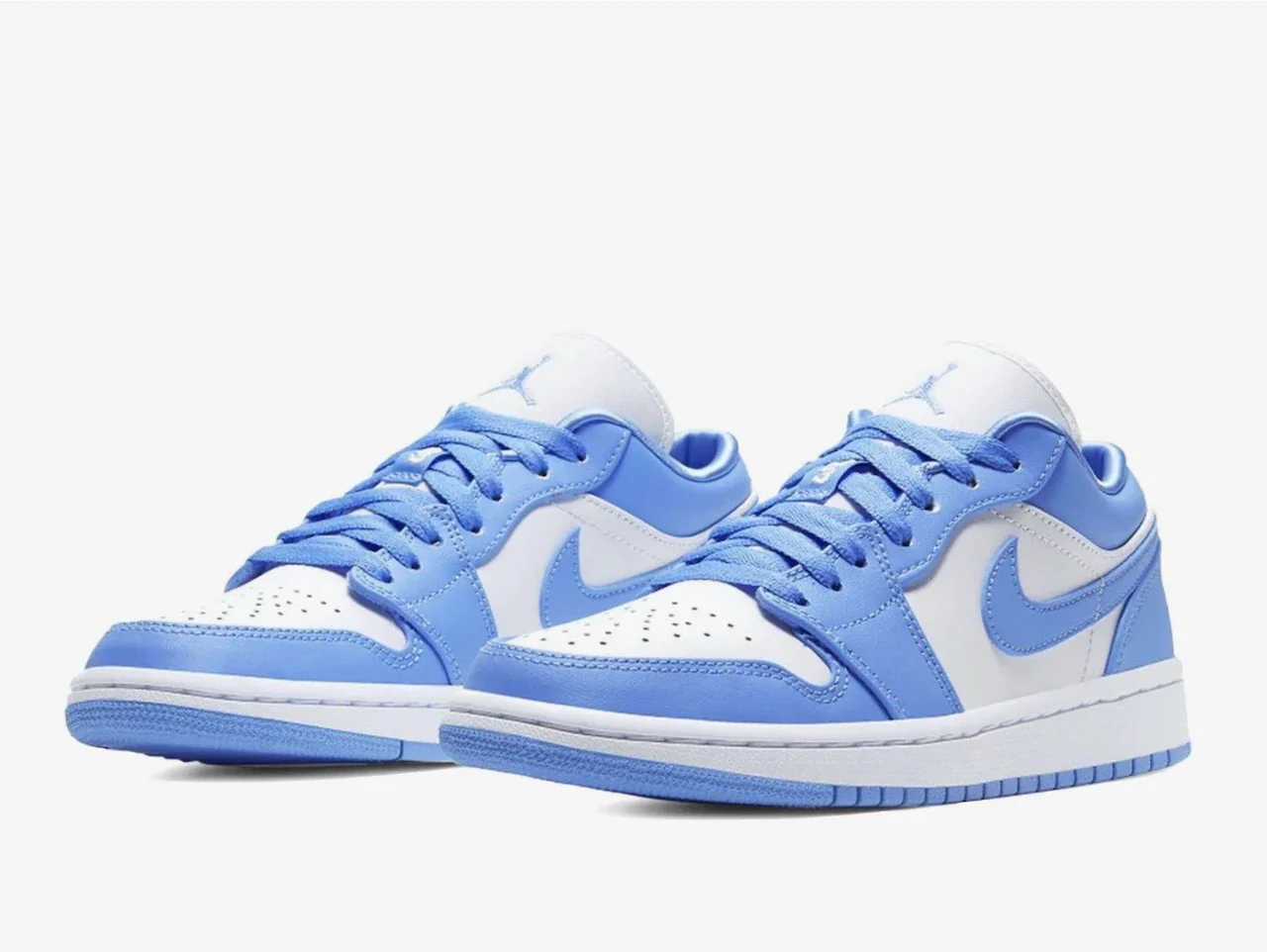 Air Jordan 1 Low UNC (W) - Image 2