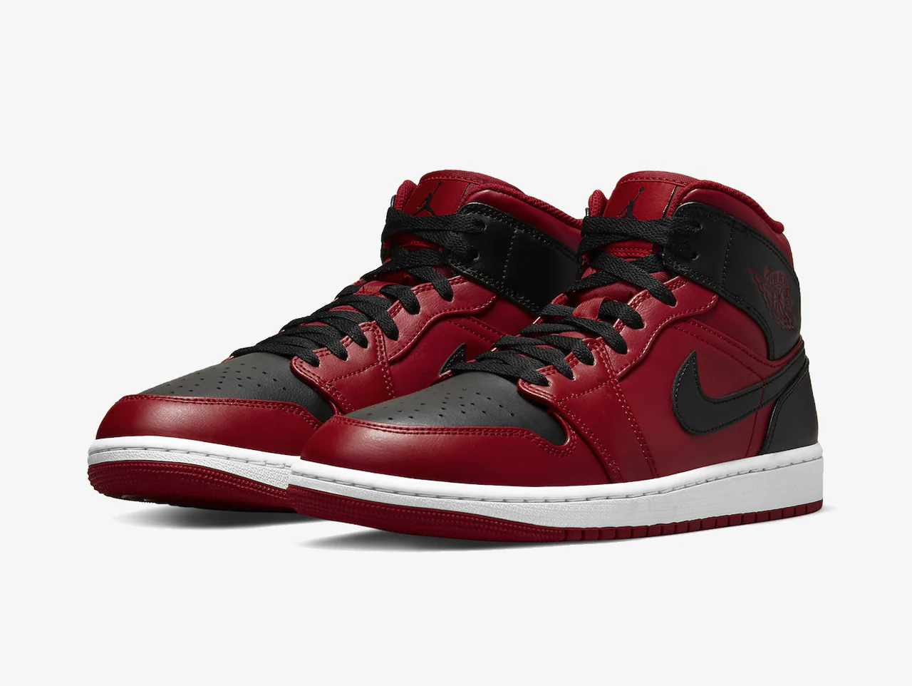 Air Jordan 1 Mid Reverse Bred - Image 2
