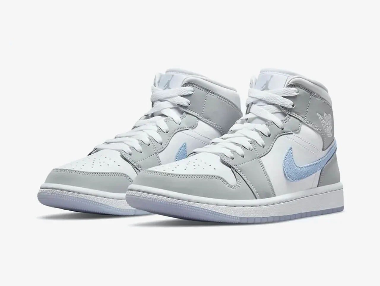 Air Jordan 1 Mid Wolf Grey (W) - Image 2