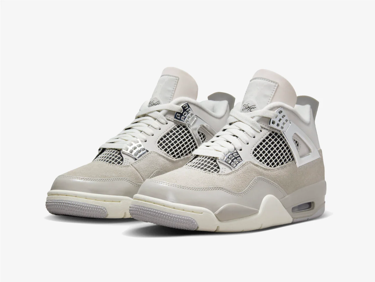 Air Jordan 4 Frozen Moments (W) - Image 2