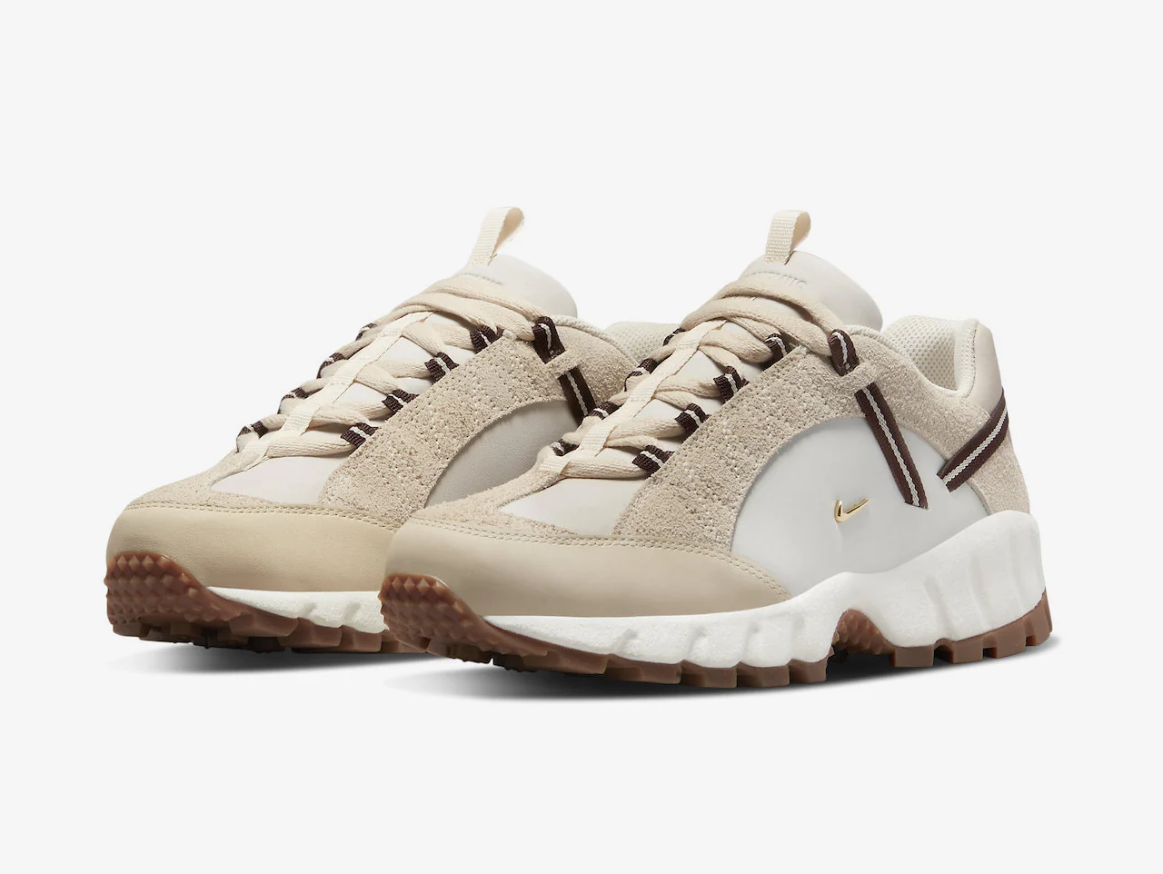 Nike Air Humara LX Jacquemus Light Bone Gold (W) - Image 2