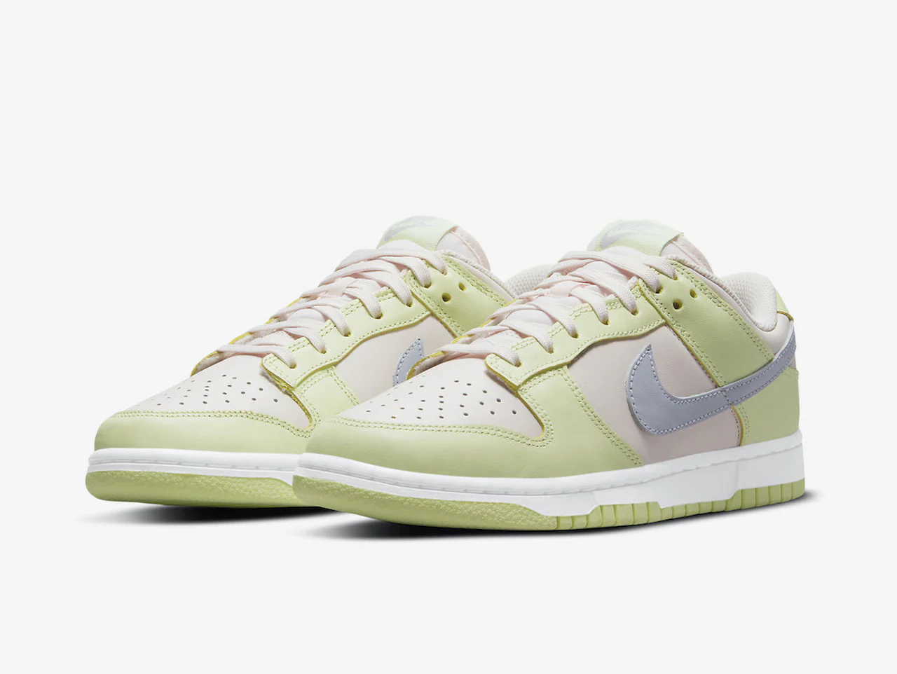Nike Dunk Low Lime Ice (W) - Image 2