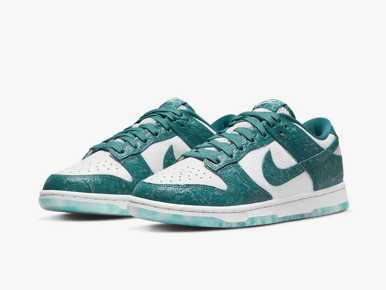 Nike Dunk Low Ocean (W) - Image 2