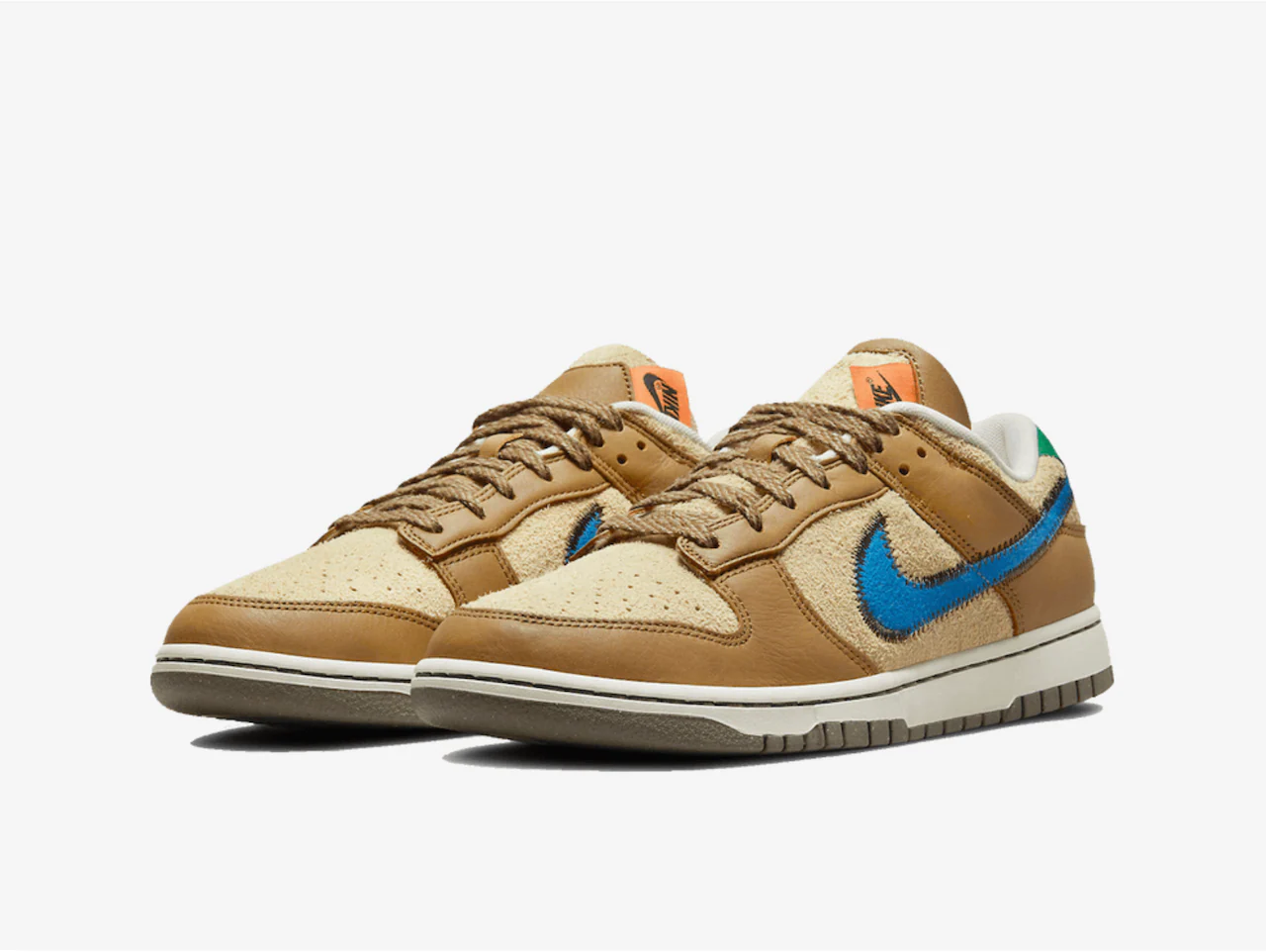 Nike Dunk Low x Size? Dark Driftwood - Image 2